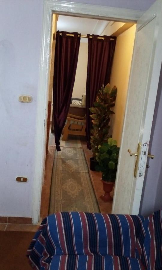 Zahrate Elfirdaos Rooms للرجال فقط アレクサンドリア エクステリア 写真
